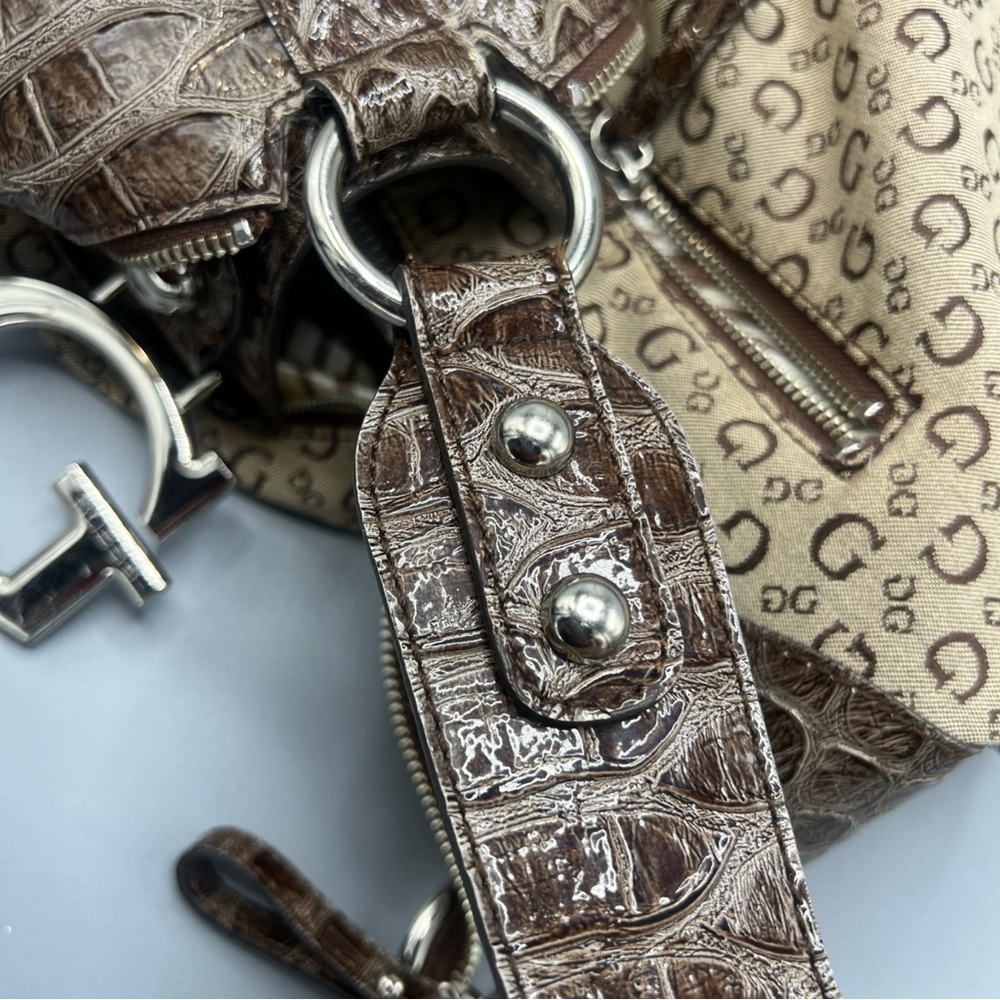 Vintage Guess  Beige & Brown Logo Hobo with Croc-Embossed Trim - Picture 9 of 16